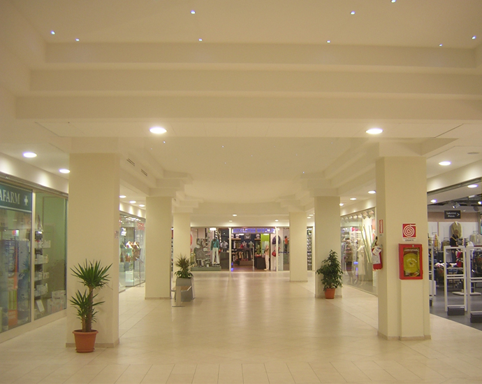 2007-Centro-Commerciale-e-Cinema-Multisala-14