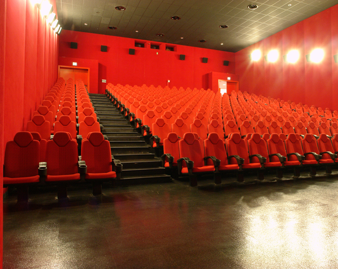 2007-Centro-Commerciale-e-Cinema-Multisala-2